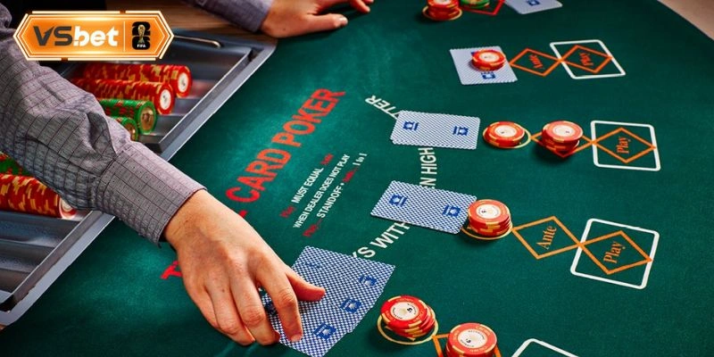Game bài Poker Texas Hold'em đổi thưởng trực tuyến